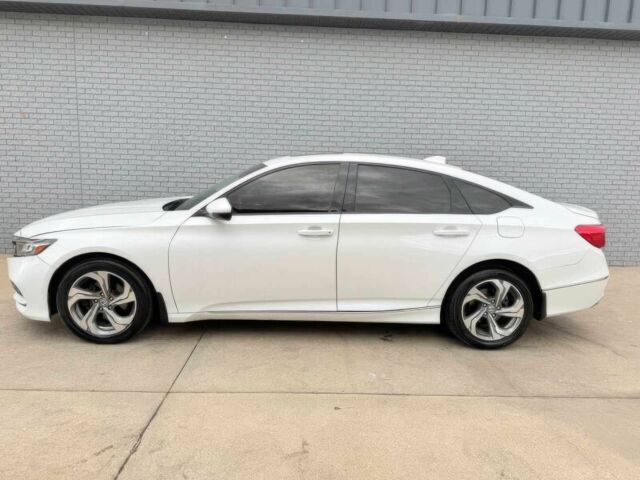 Белый Хонда Аккорд, объемом двигателя 1.5 л и пробегом 36 тыс. км за 2400 $, фото 4 на Automoto.ua