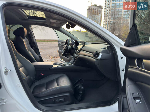 Белый Хонда Аккорд, объемом двигателя 2 л и пробегом 96 тыс. км за 20999 $, фото 22 на Automoto.ua