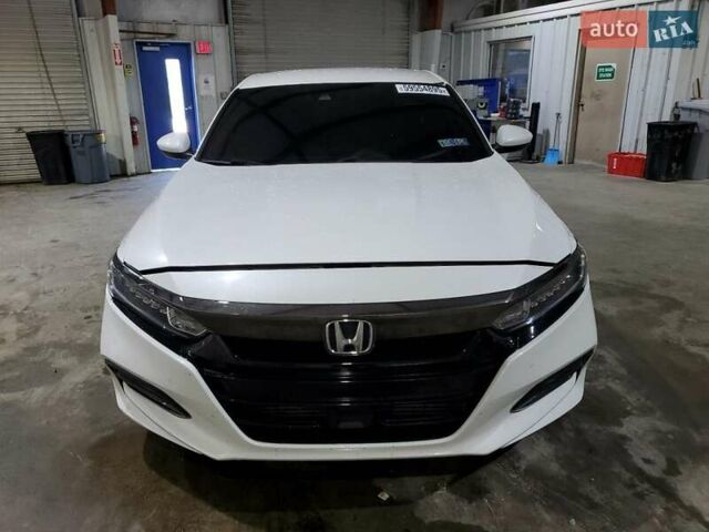 Білий Хонда Аккорд, об'ємом двигуна 2 л та пробігом 118 тис. км за 3000 $, фото 1 на Automoto.ua