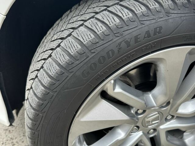 Белый Хонда Аккорд, объемом двигателя 1.5 л и пробегом 87 тыс. км за 17399 $, фото 5 на Automoto.ua