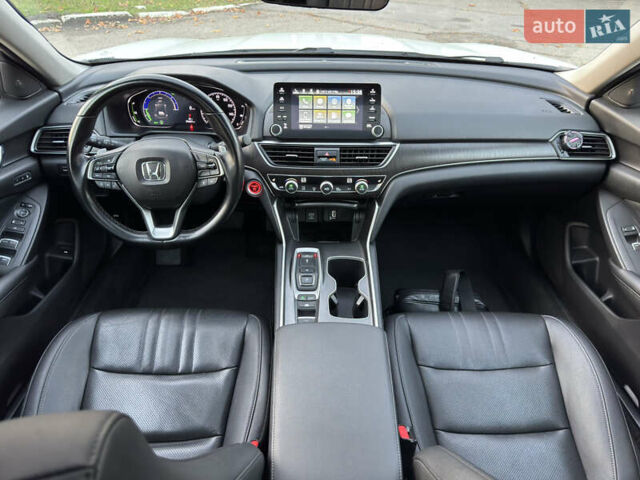 Белый Хонда Аккорд, объемом двигателя 2 л и пробегом 96 тыс. км за 20999 $, фото 35 на Automoto.ua