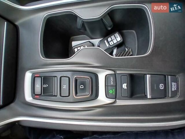 Белый Хонда Аккорд, объемом двигателя 2 л и пробегом 96 тыс. км за 21900 $, фото 9 на Automoto.ua