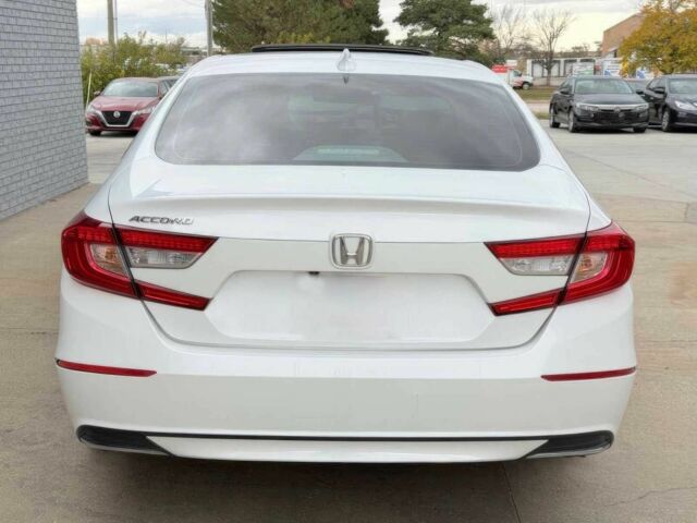 Белый Хонда Аккорд, объемом двигателя 1.5 л и пробегом 36 тыс. км за 2400 $, фото 6 на Automoto.ua