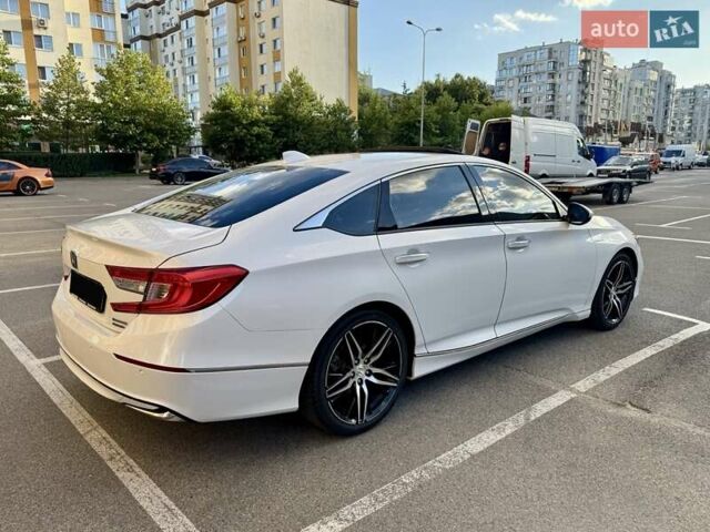 Белый Хонда Аккорд, объемом двигателя 2 л и пробегом 121 тыс. км за 29800 $, фото 4 на Automoto.ua