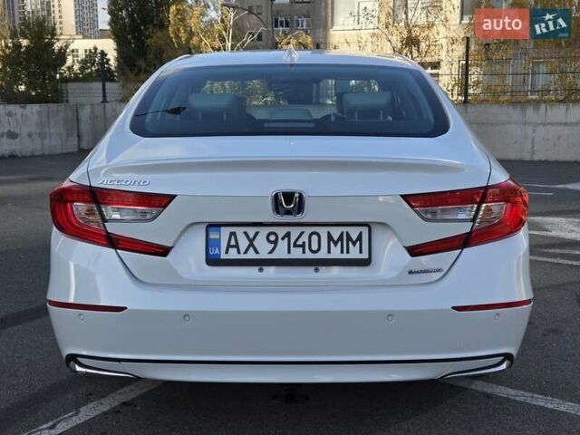 Белый Хонда Аккорд, объемом двигателя 2 л и пробегом 48 тыс. км за 26600 $, фото 4 на Automoto.ua