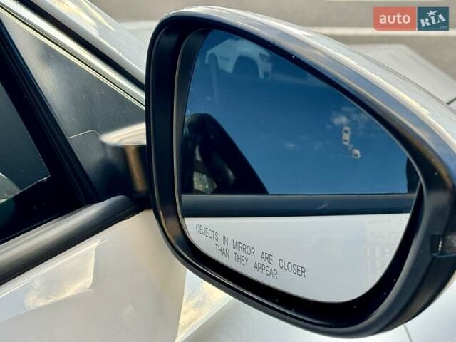 Белый Хонда Аккорд, объемом двигателя 2 л и пробегом 121 тыс. км за 29800 $, фото 13 на Automoto.ua