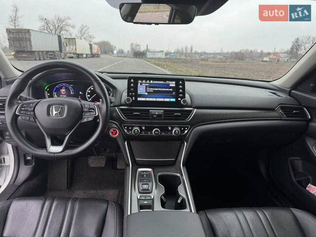 Білий Хонда Аккорд, об'ємом двигуна 1.99 л та пробігом 40 тис. км за 28800 $, фото 10 на Automoto.ua