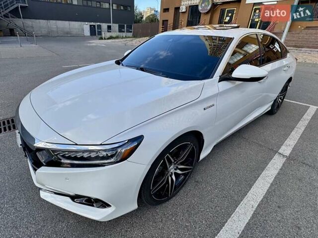 Белый Хонда Аккорд, объемом двигателя 2 л и пробегом 121 тыс. км за 29800 $, фото 10 на Automoto.ua