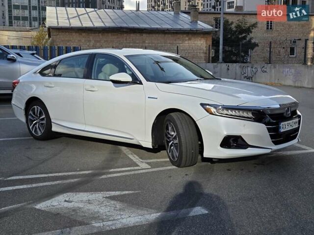 Белый Хонда Аккорд, объемом двигателя 2 л и пробегом 48 тыс. км за 26600 $, фото 7 на Automoto.ua