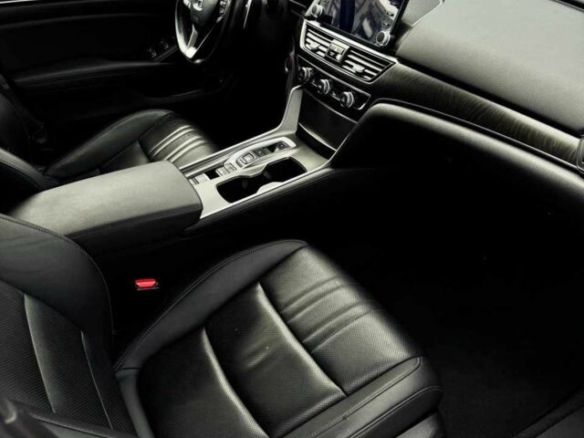 Белый Хонда Аккорд, объемом двигателя 2 л и пробегом 98 тыс. км за 21000 $, фото 12 на Automoto.ua