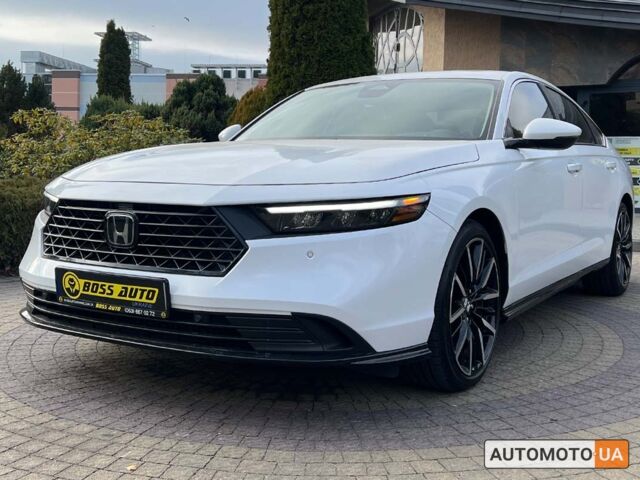 Белый Хонда Аккорд, объемом двигателя 2 л и пробегом 2 тыс. км за 34500 $, фото 2 на Automoto.ua