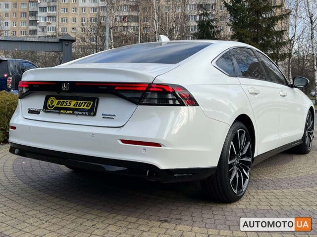 Белый Хонда Аккорд, объемом двигателя 2 л и пробегом 2 тыс. км за 34500 $, фото 6 на Automoto.ua