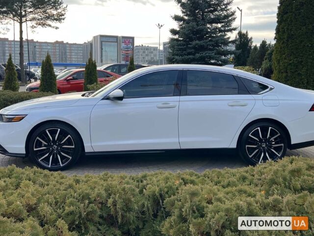 Белый Хонда Аккорд, объемом двигателя 2 л и пробегом 2 тыс. км за 34500 $, фото 3 на Automoto.ua