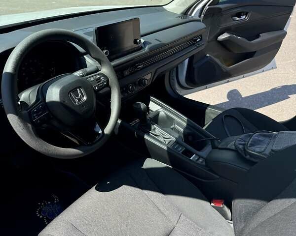 Белый Хонда Аккорд, объемом двигателя 1.5 л и пробегом 5 тыс. км за 32277 $, фото 16 на Automoto.ua