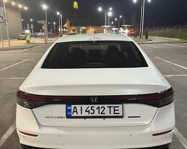 Белый Хонда Аккорд, объемом двигателя 1.99 л и пробегом 12 тыс. км за 36999 $, фото 7 на Automoto.ua