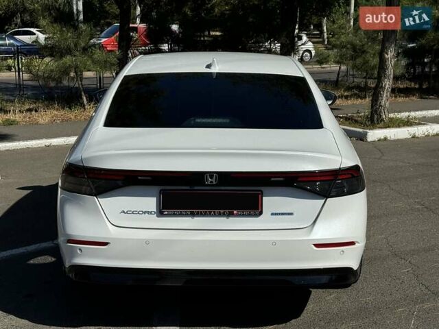 Білий Хонда Аккорд, об'ємом двигуна 2 л та пробігом 102 тис. км за 28500 $, фото 6 на Automoto.ua