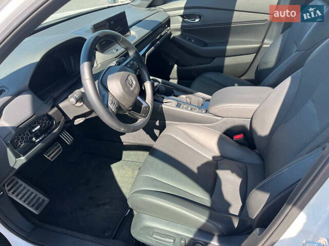 Білий Хонда Аккорд, об'ємом двигуна 1.99 л та пробігом 4 тис. км за 32500 $, фото 11 на Automoto.ua