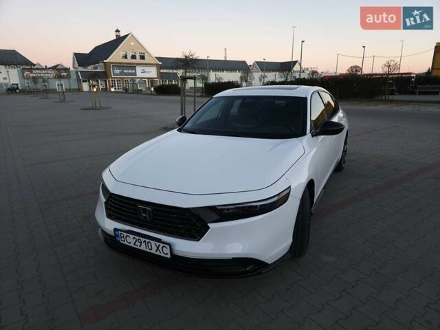 Белый Хонда Аккорд, объемом двигателя 2 л и пробегом 8 тыс. км за 34500 $, фото 19 на Automoto.ua