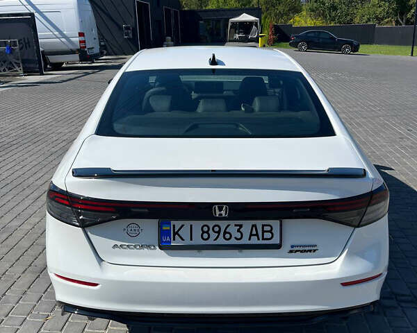 Білий Хонда Аккорд, об'ємом двигуна 1.99 л та пробігом 4 тис. км за 32500 $, фото 4 на Automoto.ua