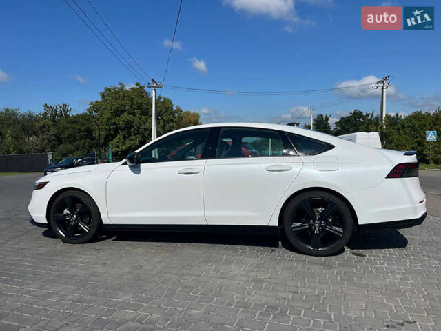 Білий Хонда Аккорд, об'ємом двигуна 1.99 л та пробігом 4 тис. км за 32500 $, фото 2 на Automoto.ua