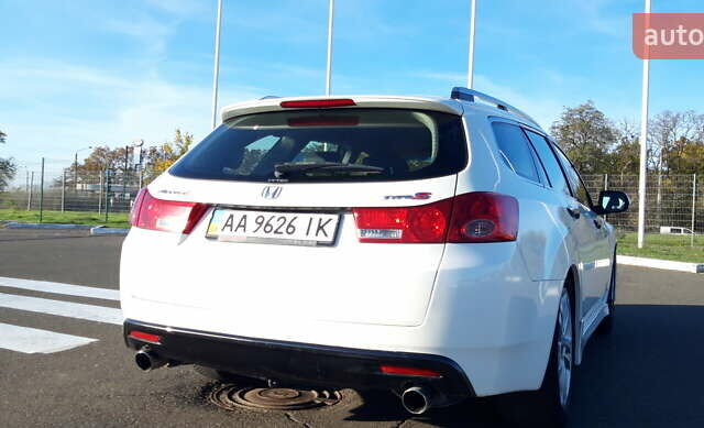 Белый Хонда Аккорд, объемом двигателя 2.4 л и пробегом 287 тыс. км за 8600 $, фото 9 на Automoto.ua