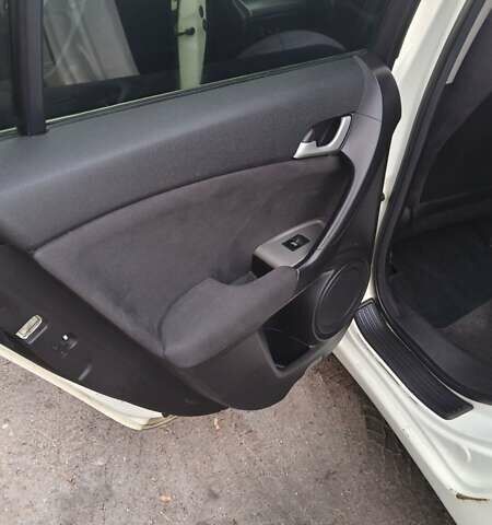 Білий Хонда Аккорд, об'ємом двигуна 2.2 л та пробігом 410 тис. км за 6500 $, фото 8 на Automoto.ua