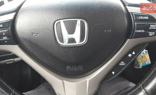 Белый Хонда Аккорд, объемом двигателя 2.4 л и пробегом 287 тыс. км за 8600 $, фото 22 на Automoto.ua