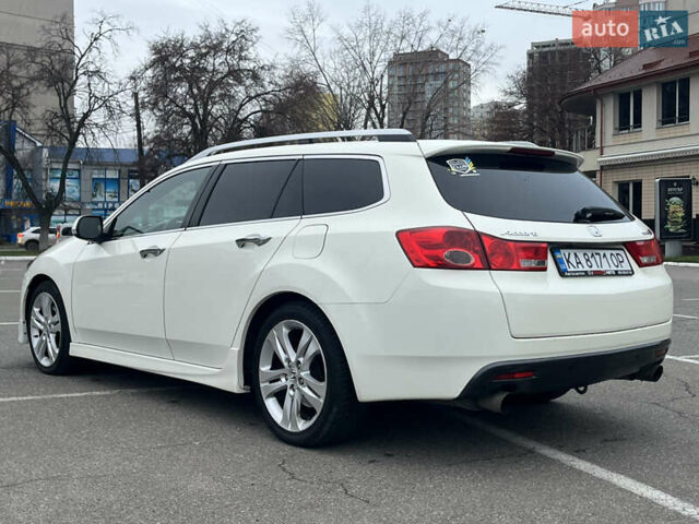 Белый Хонда Аккорд, объемом двигателя 2.35 л и пробегом 260 тыс. км за 12500 $, фото 18 на Automoto.ua