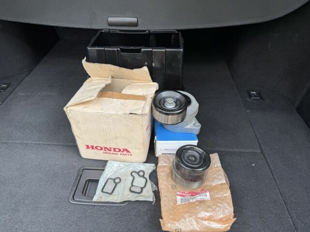 Белый Хонда Аккорд, объемом двигателя 0 л и пробегом 220 тыс. км за 8850 $, фото 16 на Automoto.ua