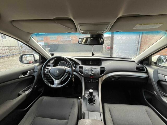 Білий Хонда Аккорд, об'ємом двигуна 2.2 л та пробігом 337 тис. км за 8200 $, фото 5 на Automoto.ua