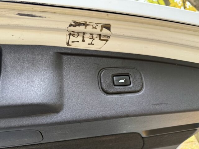 Белый Хонда Аккорд, объемом двигателя 0 л и пробегом 220 тыс. км за 8850 $, фото 8 на Automoto.ua