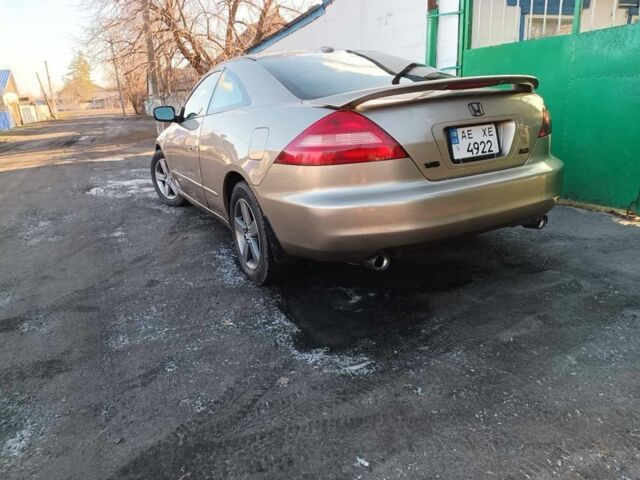 Бежевый Хонда Аккорд, объемом двигателя 3 л и пробегом 230 тыс. км за 3300 $, фото 1 на Automoto.ua
