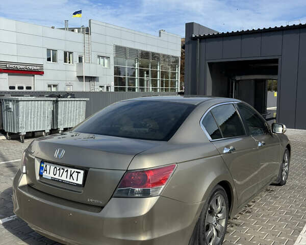 Хонда Аккорд 2007 в Кривом Роге на Automoto.ua Бежевый Хонда Аккорд, объемом двигателя 2.35 л и пробегом 290 тыс. км за 7900 $, фото 5 на Automoto.ua