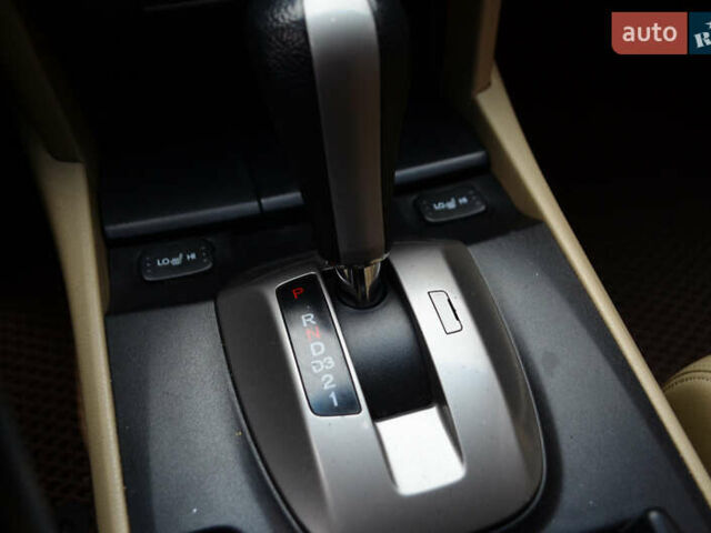 Бежевый Хонда Аккорд, объемом двигателя 2.4 л и пробегом 225 тыс. км за 7500 $, фото 19 на Automoto.ua