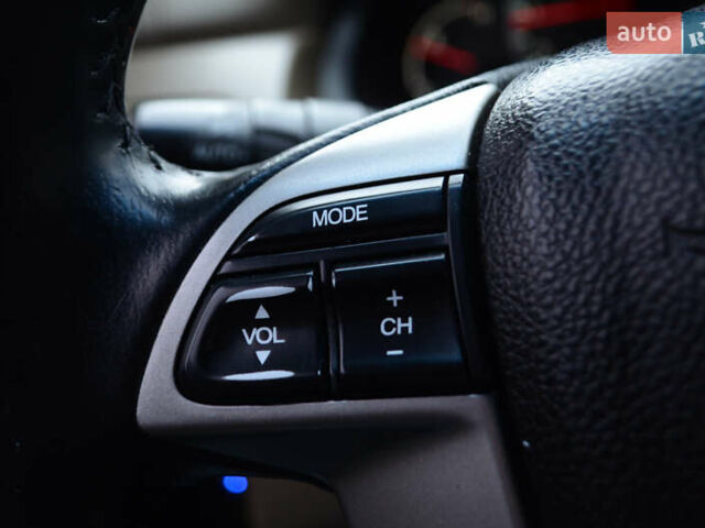 Бежевый Хонда Аккорд, объемом двигателя 2.4 л и пробегом 225 тыс. км за 7500 $, фото 29 на Automoto.ua