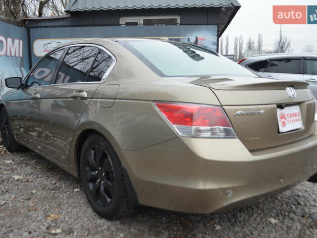 Бежевый Хонда Аккорд, объемом двигателя 2.4 л и пробегом 225 тыс. км за 7500 $, фото 4 на Automoto.ua