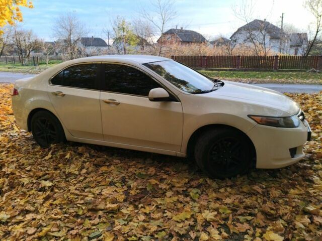 Бежевый Хонда Аккорд, объемом двигателя 2 л и пробегом 300 тыс. км за 7000 $, фото 2 на Automoto.ua