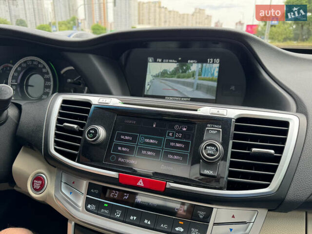 Бежевий Хонда Аккорд, об'ємом двигуна 2.4 л та пробігом 147 тис. км за 12500 $, фото 8 на Automoto.ua