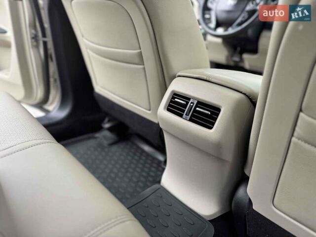 Бежевый Хонда Аккорд, объемом двигателя 2.4 л и пробегом 191 тыс. км за 12600 $, фото 26 на Automoto.ua