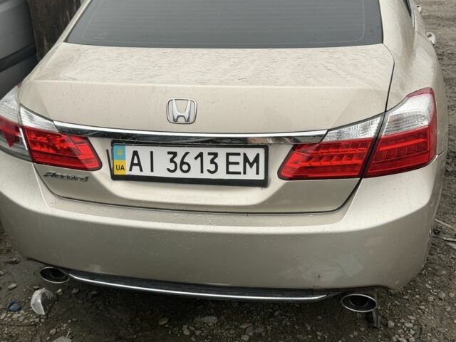 Бежевый Хонда Аккорд, объемом двигателя 2.4 л и пробегом 170 тыс. км за 5500 $, фото 2 на Automoto.ua