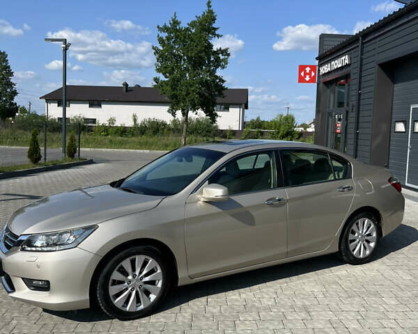 Бежевый Хонда Аккорд, объемом двигателя 2.36 л и пробегом 126 тыс. км за 15500 $, фото 3 на Automoto.ua