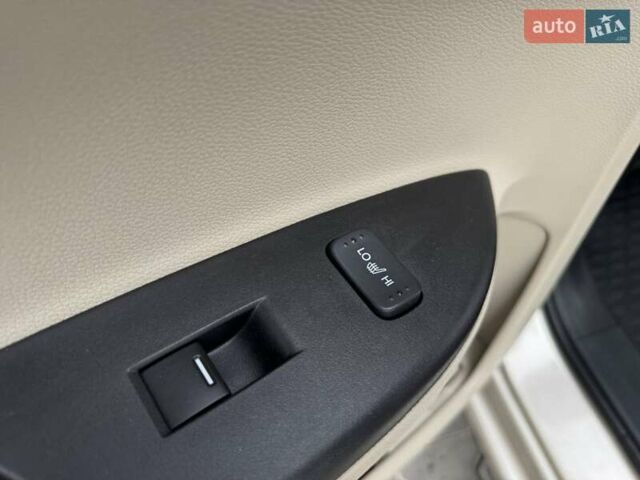 Бежевый Хонда Аккорд, объемом двигателя 2.4 л и пробегом 191 тыс. км за 12600 $, фото 14 на Automoto.ua