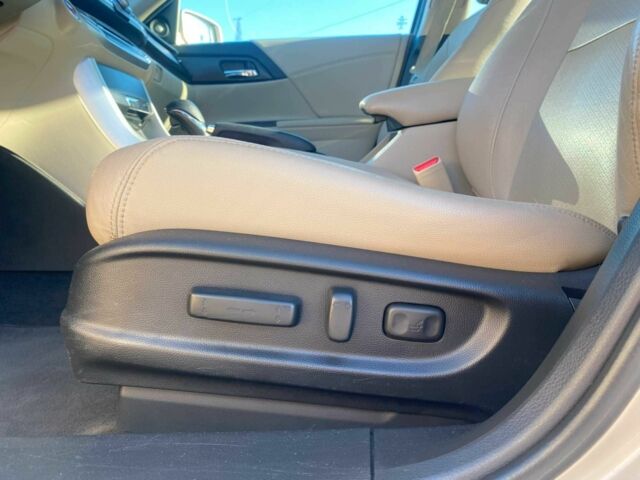 Бежевый Хонда Аккорд, объемом двигателя 2 л и пробегом 270 тыс. км за 11112 $, фото 7 на Automoto.ua