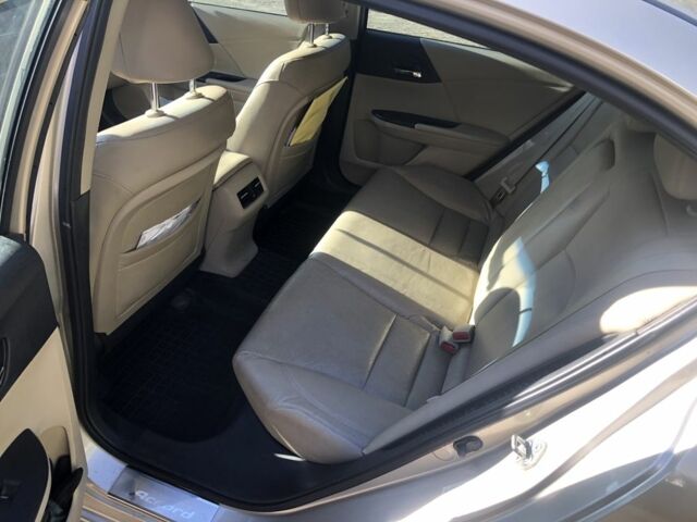 Бежевый Хонда Аккорд, объемом двигателя 2 л и пробегом 214 тыс. км за 14300 $, фото 8 на Automoto.ua