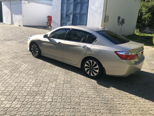 Бежевый Хонда Аккорд, объемом двигателя 2 л и пробегом 214 тыс. км за 14300 $, фото 2 на Automoto.ua