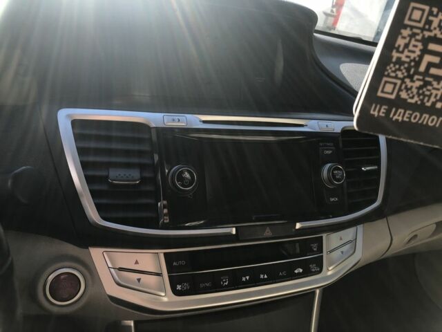 Бежевый Хонда Аккорд, объемом двигателя 2 л и пробегом 214 тыс. км за 14300 $, фото 6 на Automoto.ua