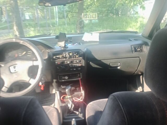 Черный Хонда Аккорд, объемом двигателя 2.2 л и пробегом 334 тыс. км за 1500 $, фото 4 на Automoto.ua