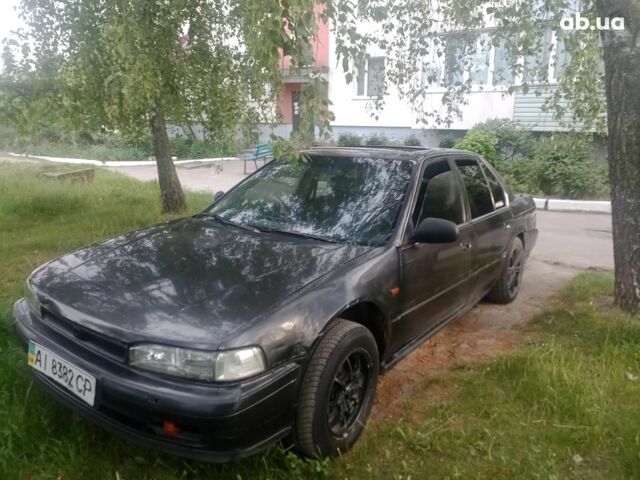 Черный Хонда Аккорд, объемом двигателя 2.2 л и пробегом 334 тыс. км за 1500 $, фото 12 на Automoto.ua