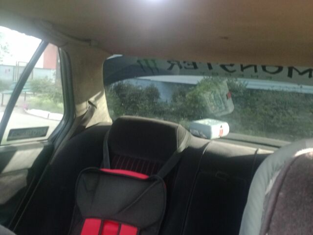 Черный Хонда Аккорд, объемом двигателя 2.2 л и пробегом 334 тыс. км за 1500 $, фото 3 на Automoto.ua