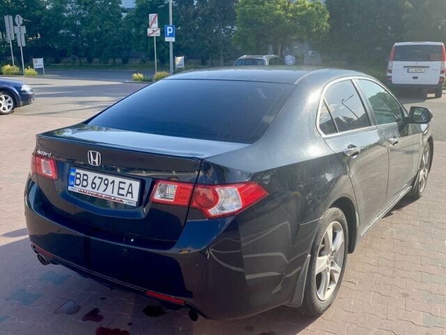 Черный Хонда Аккорд, объемом двигателя 0 л и пробегом 205 тыс. км за 10800 $, фото 14 на Automoto.ua